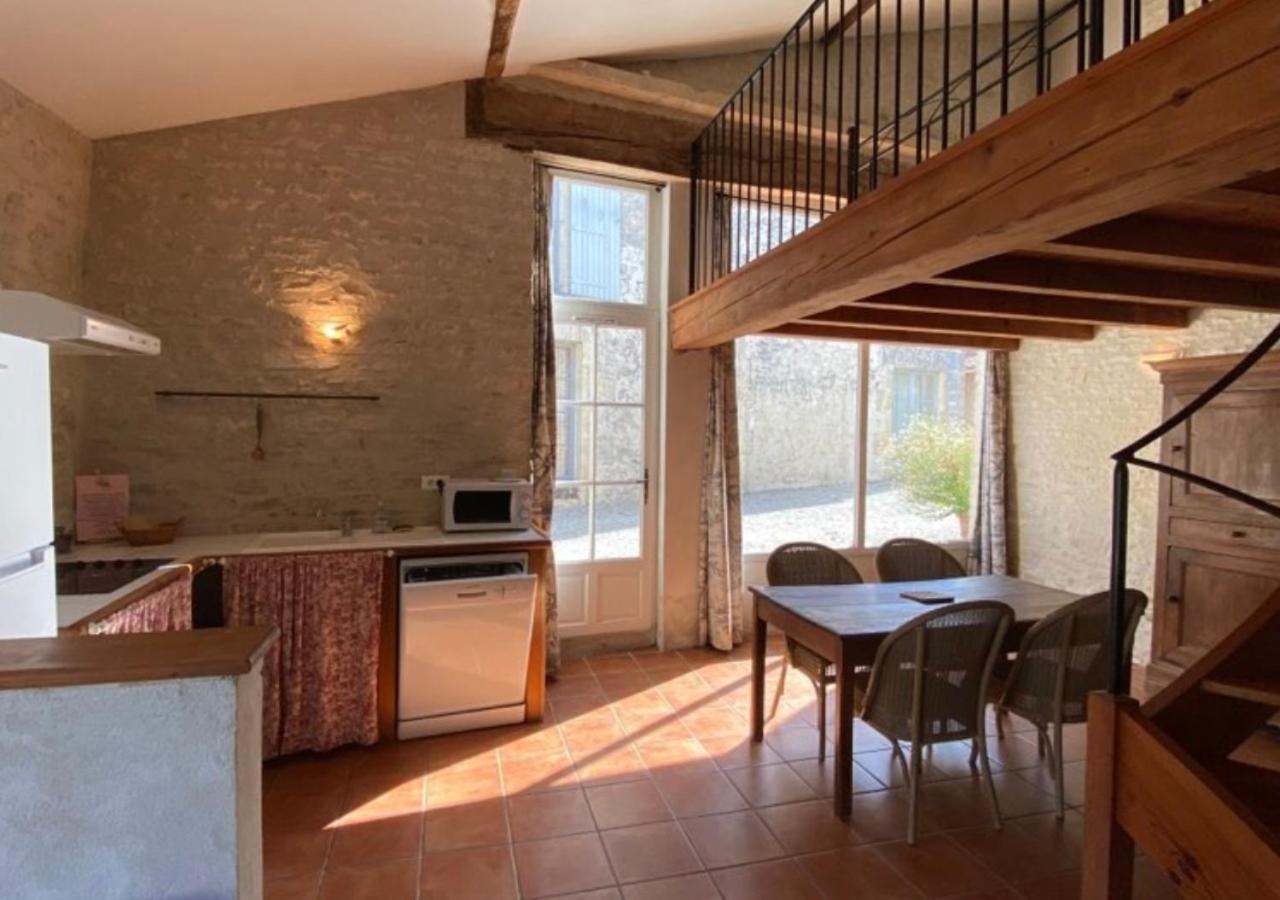Domaine De La Laigne - Spa Asnières-la-Giraud Zewnętrze zdjęcie