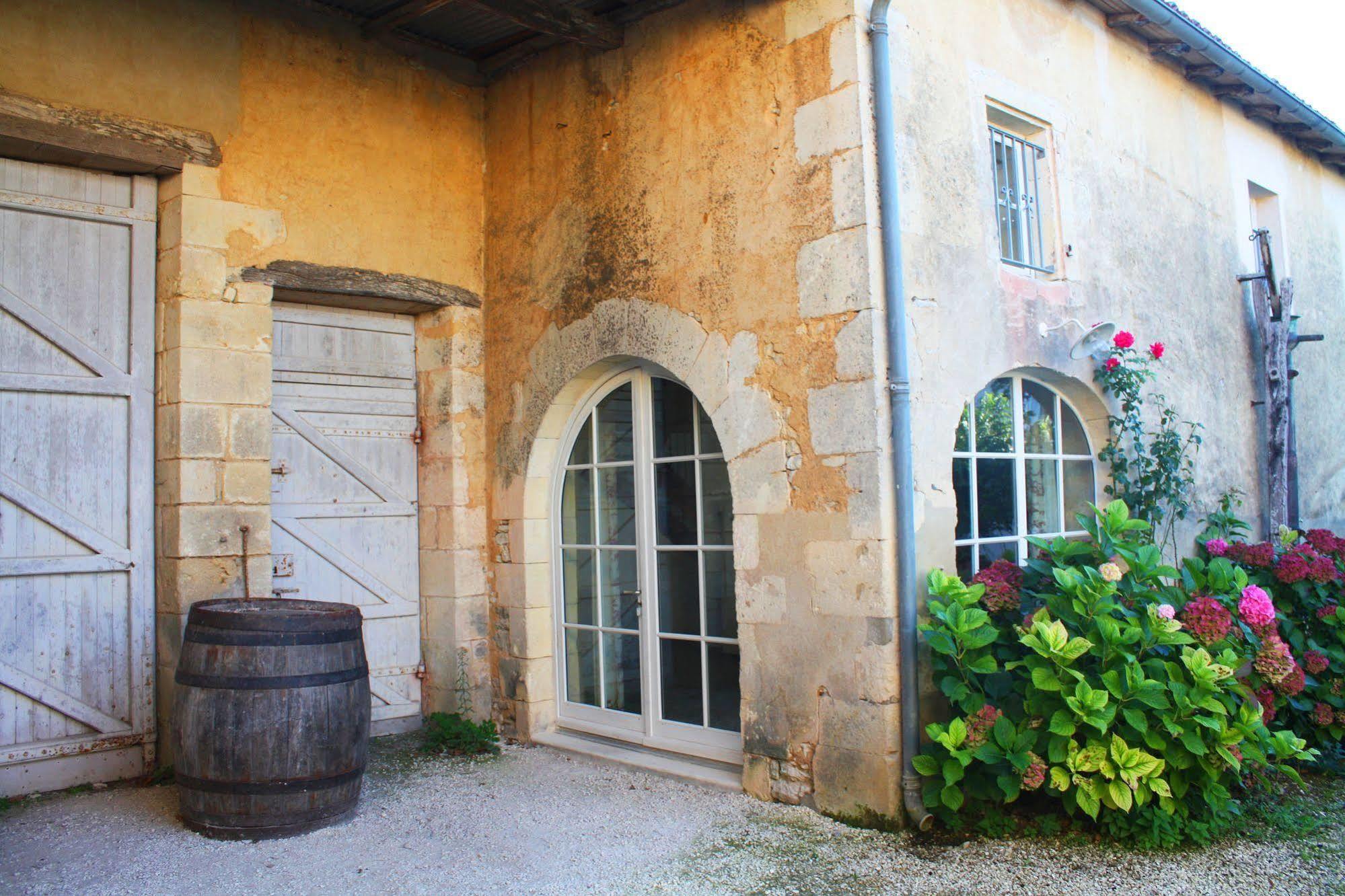 Domaine De La Laigne - Spa Asnières-la-Giraud Zewnętrze zdjęcie